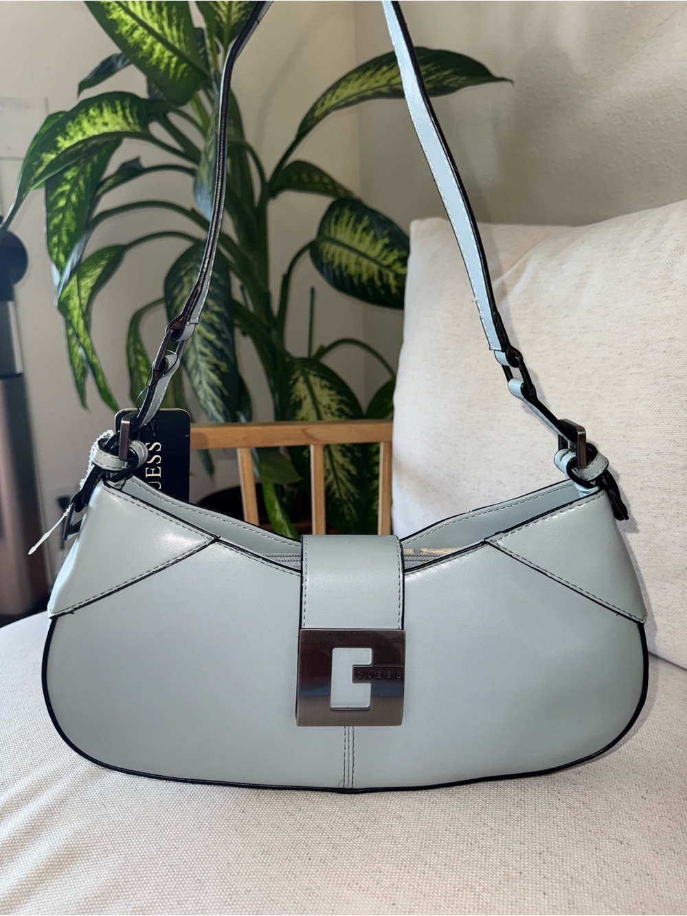 New RARE Vintage Guess Valerie Light Blue Shoulder Buckle Bag Womenโs Purse Y2K